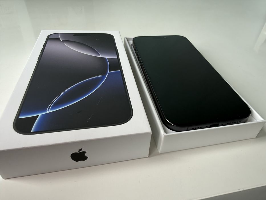 iPhone 16 Pro Max 256GB, Black Titanium 100% батерия