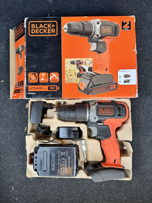 BLACK&DECKER акумулаторна ударна бормашина/винтоверт