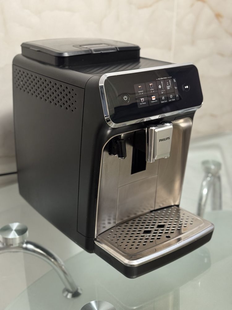 Aparat Cafea Philips Seria 2300 Latte GO - ca NOU / Cutie