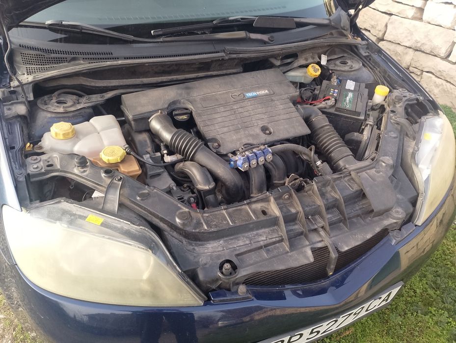 Мазда 2 1.4 бензин/газ