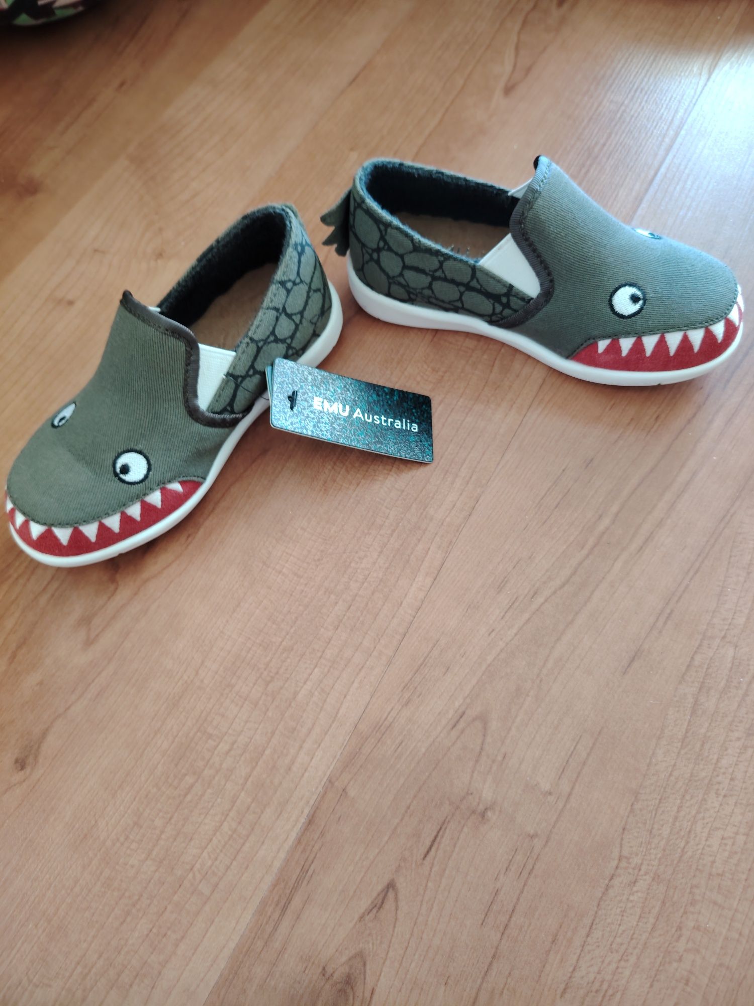 Sneakers Emu Australia noi, băieței, măsura Nr. 27