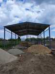 Vand și construiesc o gama larga de hale sau structuri metalice noi