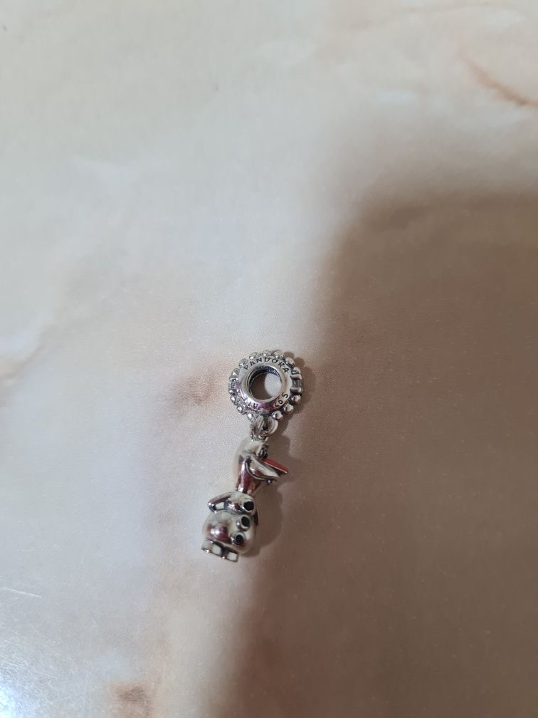 Charm Olaf  Pandora