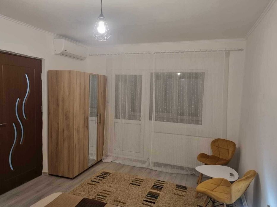 Apartament cu o camera de închiriat