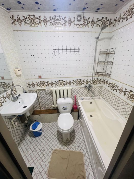 Buxoro sh. Texnologicheskiy Maftuba  23/28  2-etaj 3-xonali evroremont