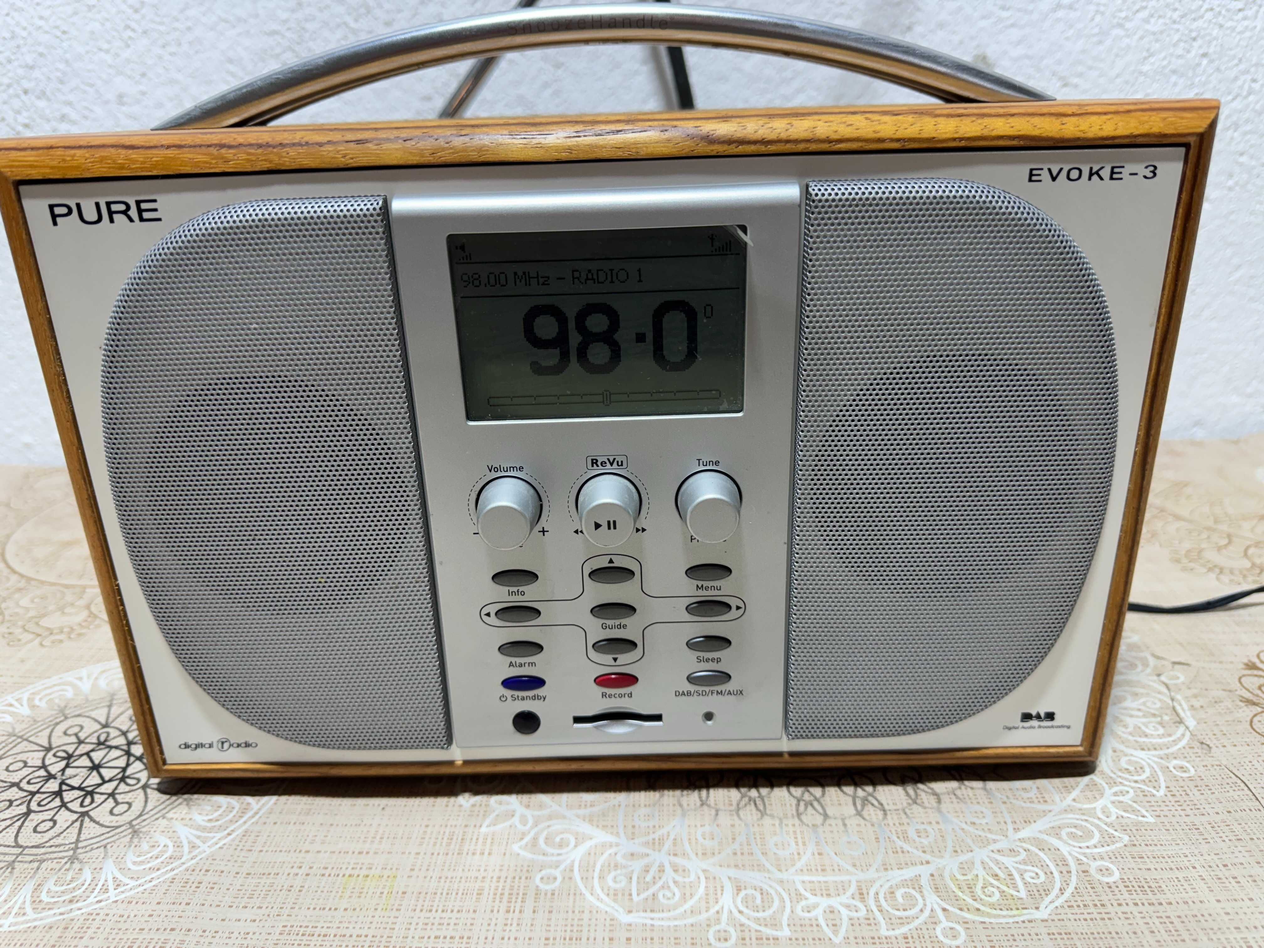 Радио - Pure Evoke 3