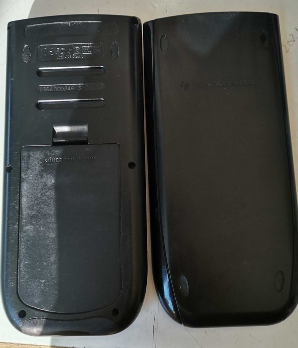 Calculator Texas Instruments TI-89 Titanium cu Mario si Pac-man