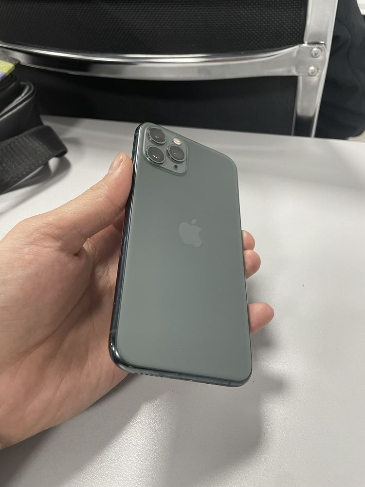 Iphone 11 ideal holatda