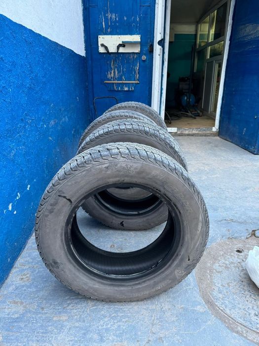 Продам зимнию резину