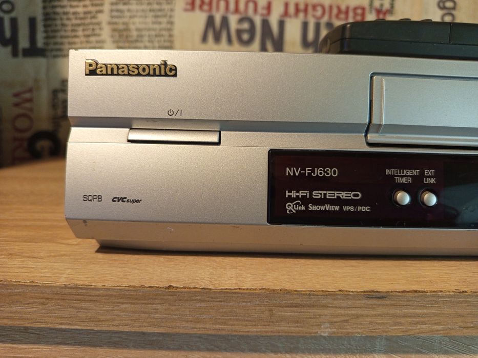 Видео рекордер"Panasonic"NV-PJ630 Hi-Fi Stereo