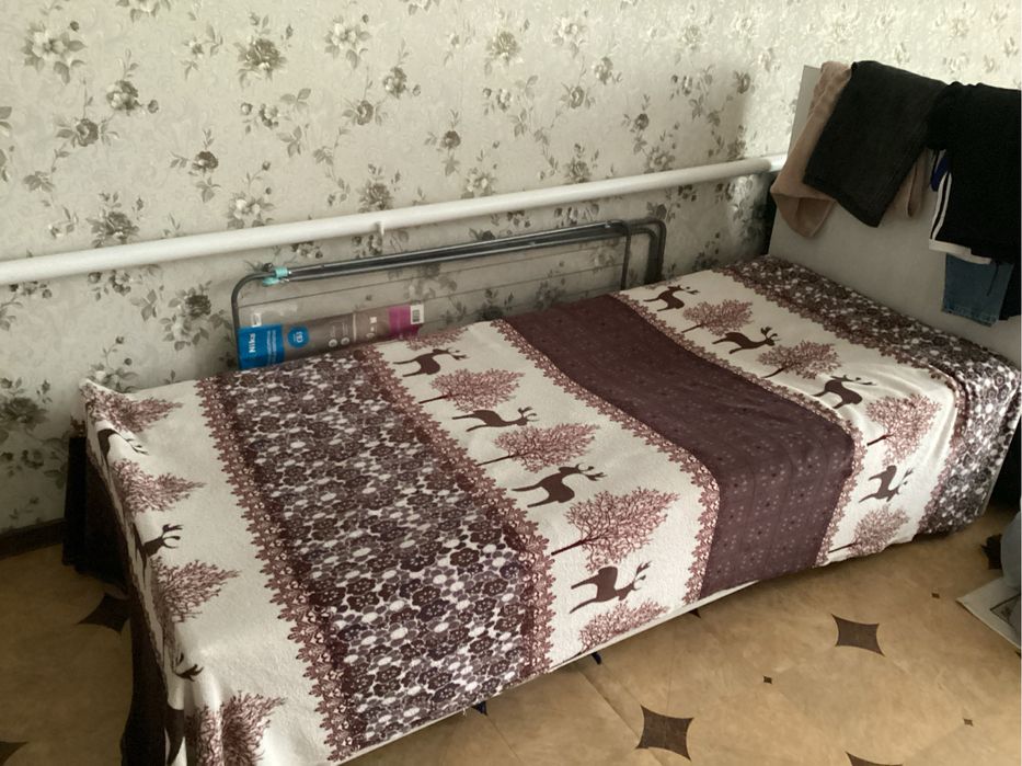 Продам кровать детскую