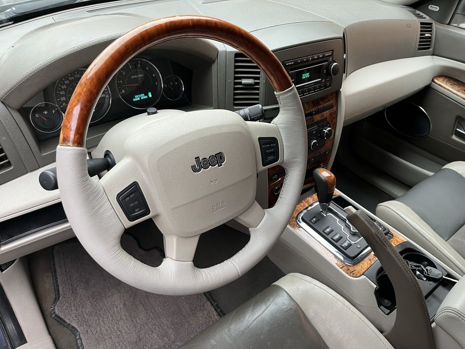 Jeep Grand Cherokee WK Overland