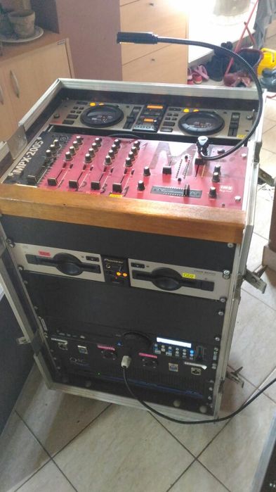 Rack case (pupitru dj , case)