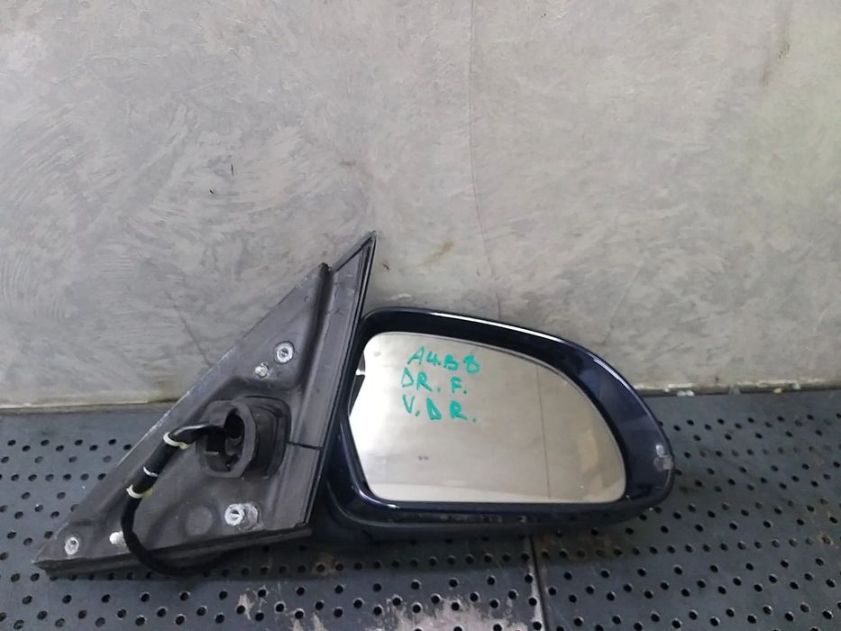 Oglinda electrica dreapta audi a4 b8 8k pentru piese