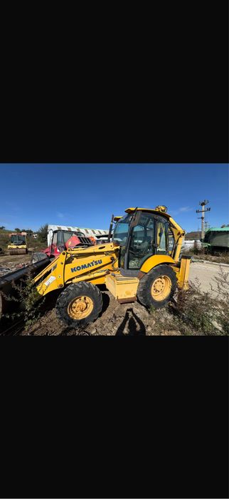 Buldoexcavator Komatsu WB93R 2008 3800 ore