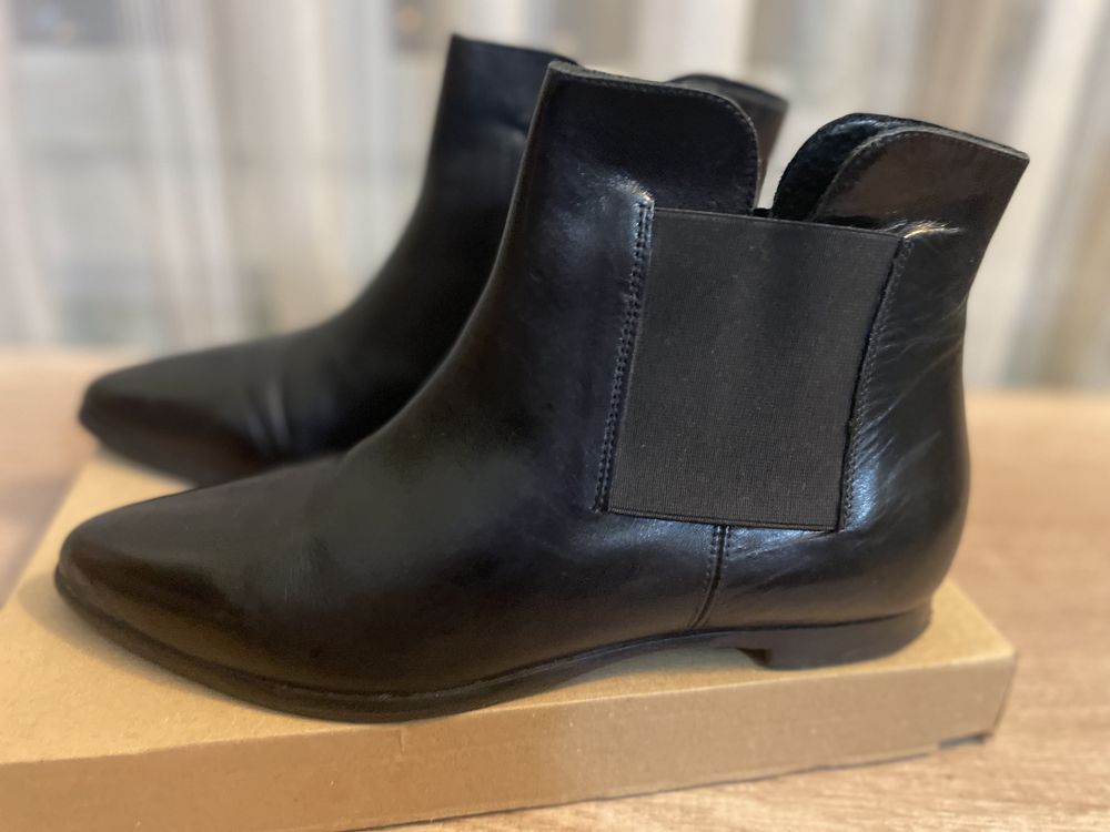 Ghete piele mar 38