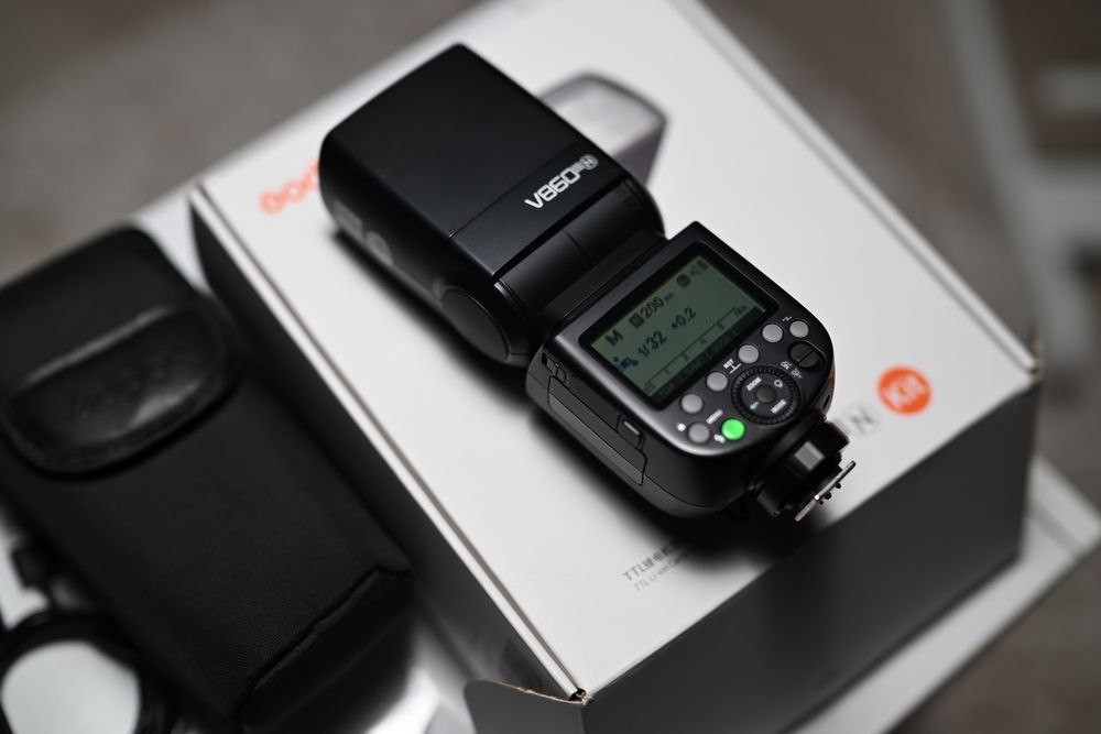 Светкавица Godox V860 III N за Никон/Nikon