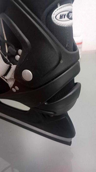 Зимни кънки за лед