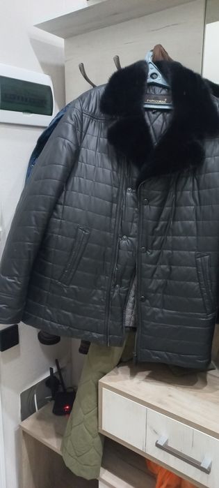 Продам новую турецкую дублёнку,  воротник норка
