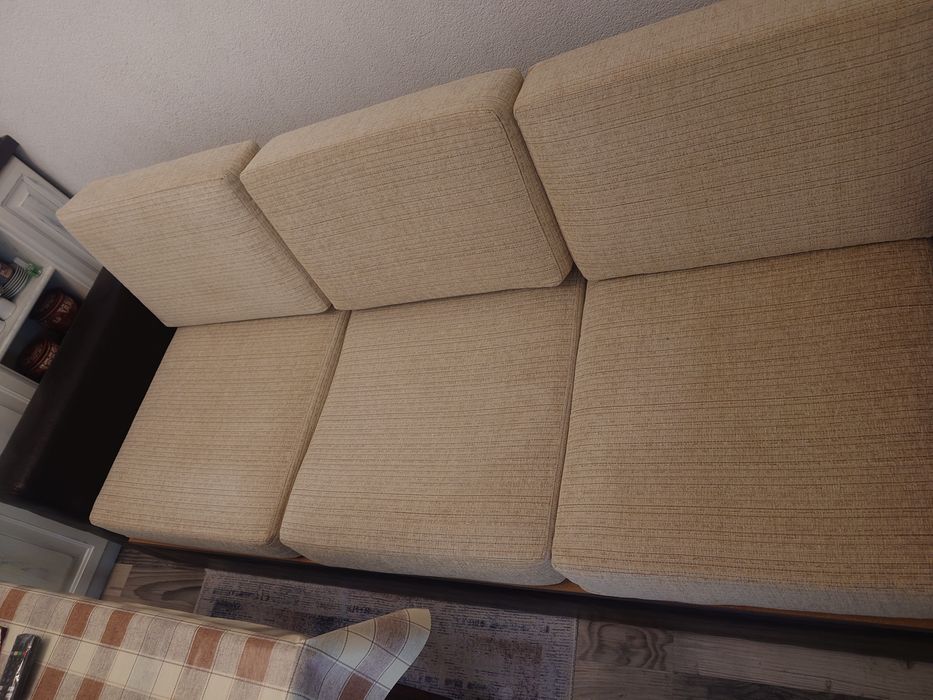 Диван в добро състояние!!