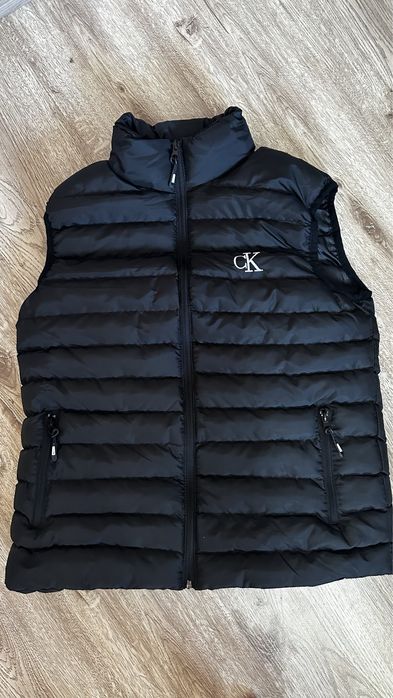 Елече Calvin Klein