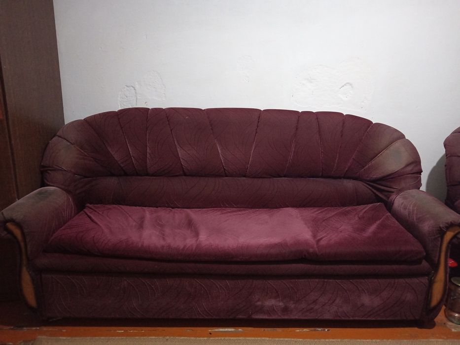 Продаю диван цена 50000 (город Талдыкорган)