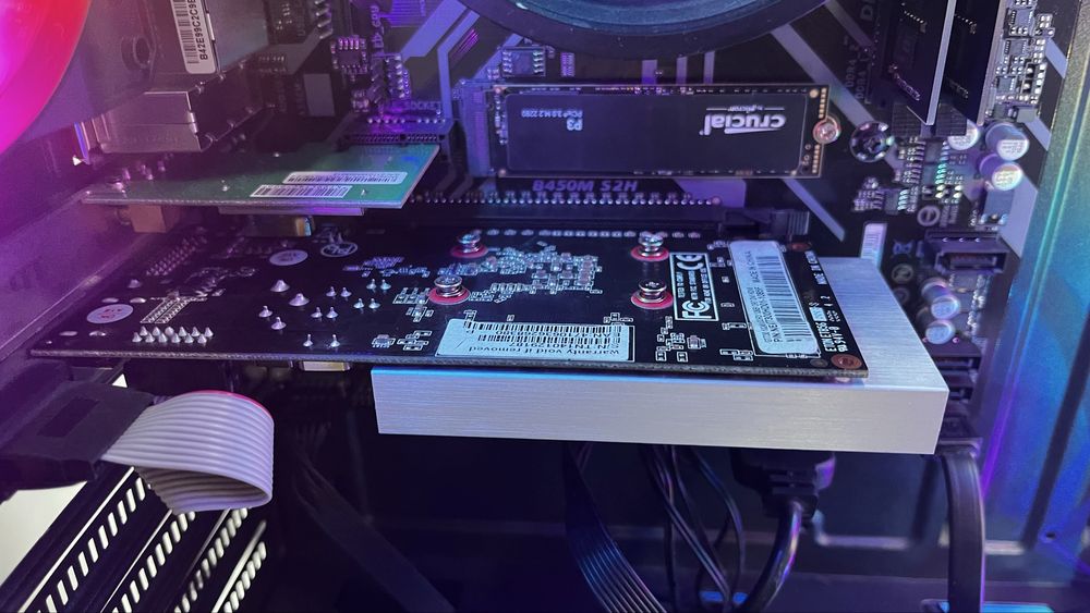 Продам видеокарту Palit GeForce GT 730 1 GB DDR3 128bit + драйвера