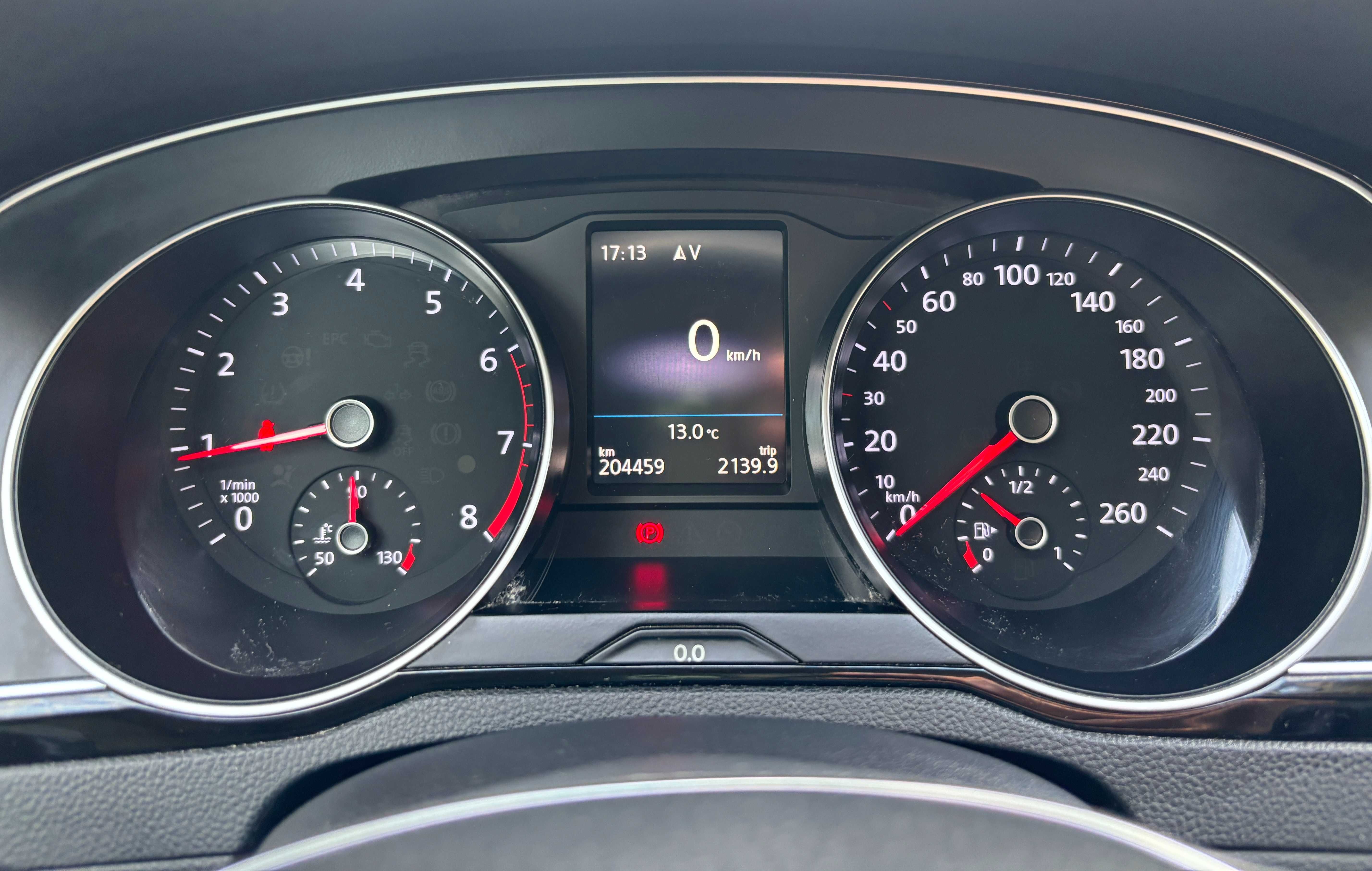 Volkswagen Passat 1.5 TSI Advance | 2020 |