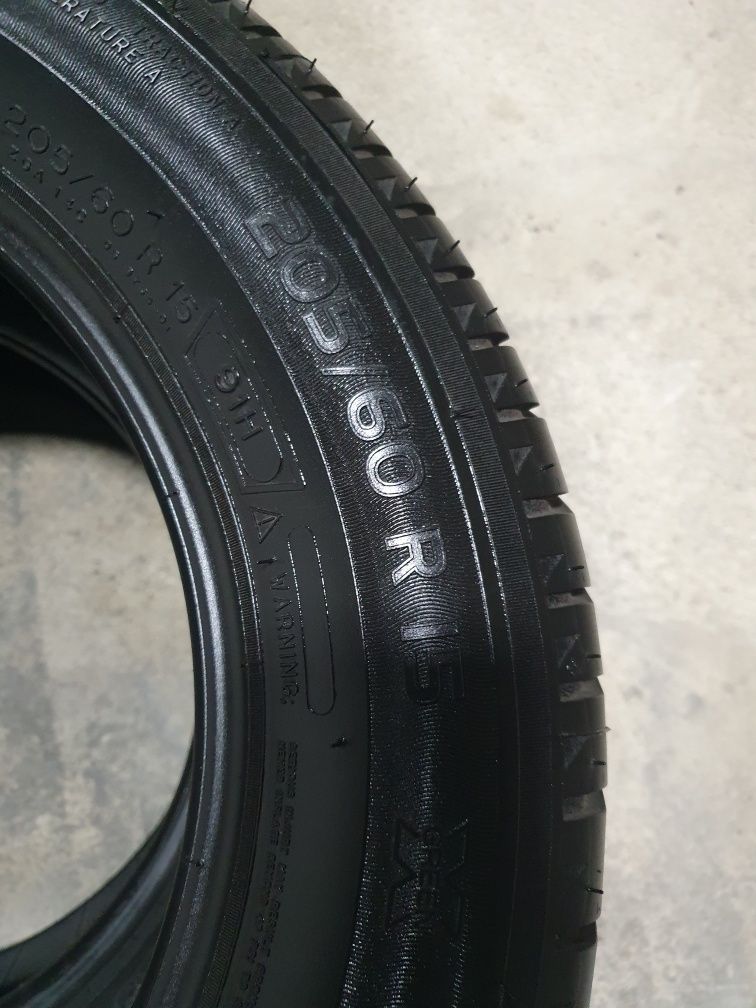 Michelin 205/60 r15, донаси 40$