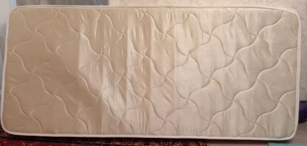 Матрас пружинный