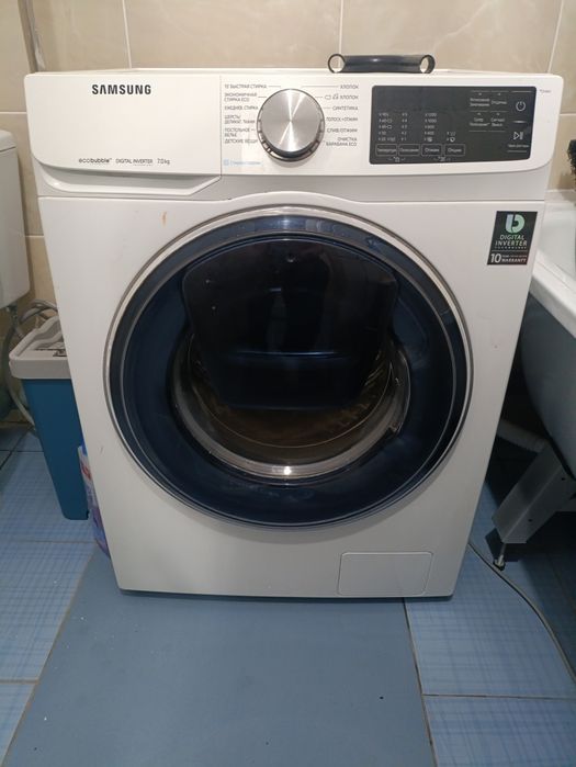 Продам стиральную машинку