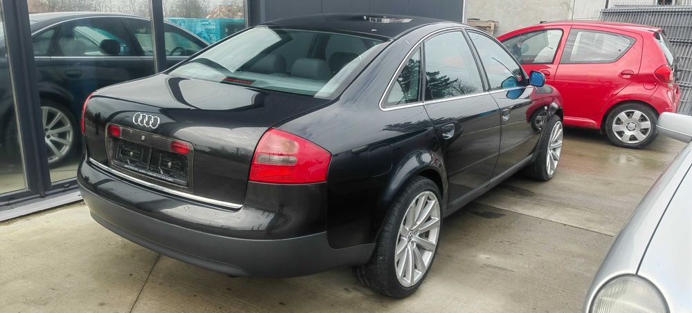 AUDI A6 2.8i V6 Quattro