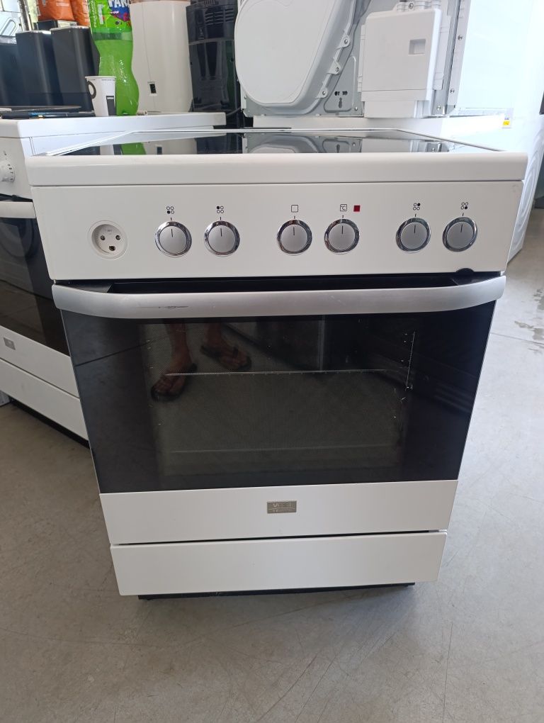 Стояща Готварска печка Electrolux
