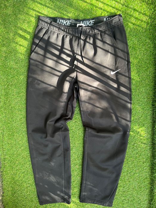 Мъжко долнище : Nike Men's Therma-FIT Pant L
