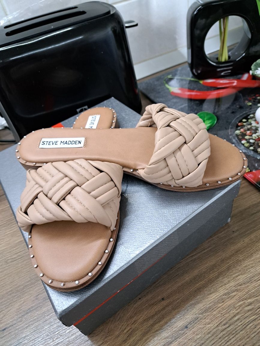 Papuci Steve Madden mas 39