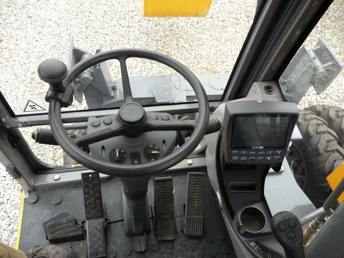 Экскаватор колесный    XE150WD     0,6