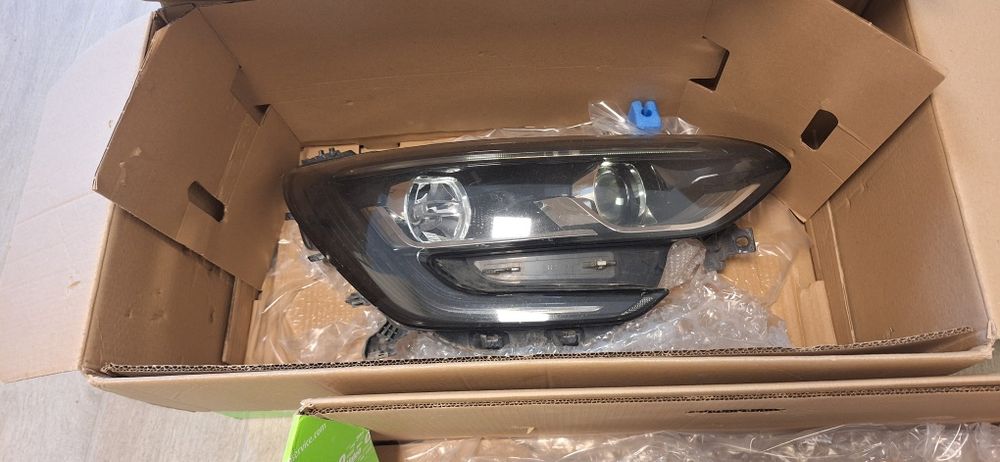 faruri lămpi  pentru vw lupo megan 4