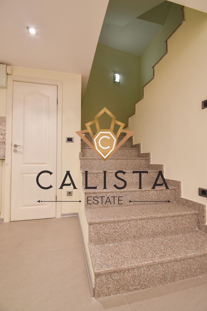 Дава се под наем Къща в София, Център - 88 кв.м за 700 € - Снимка #10