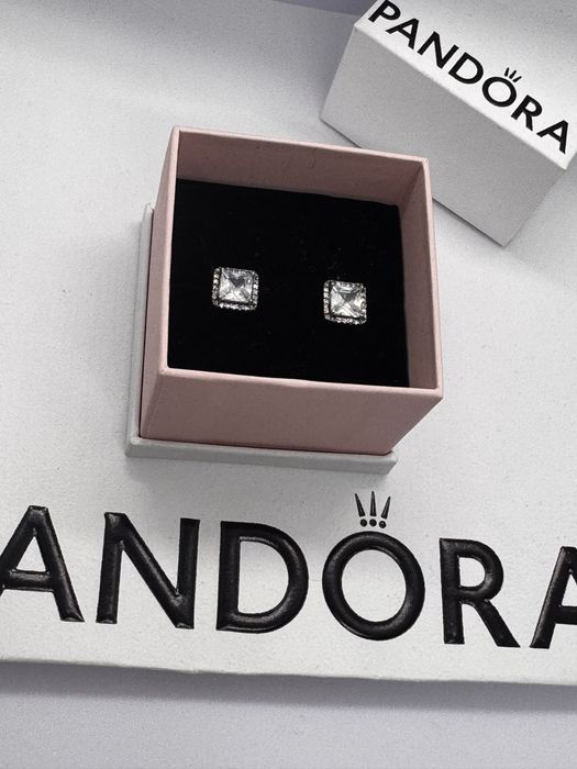 Pandora обеци Пандора