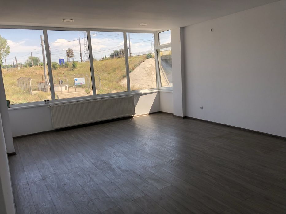 Hala de Inchiriat/ de vanzare