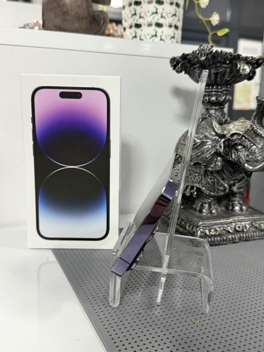 Vand iphone 14 pro de 256 gb impecabil