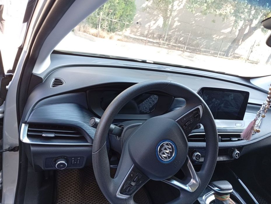 Продается электромобиль