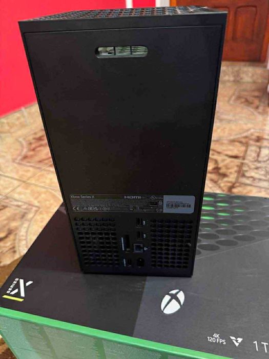 Xbox series X + Casti wireless + suport cu cooler si incarcare baterie