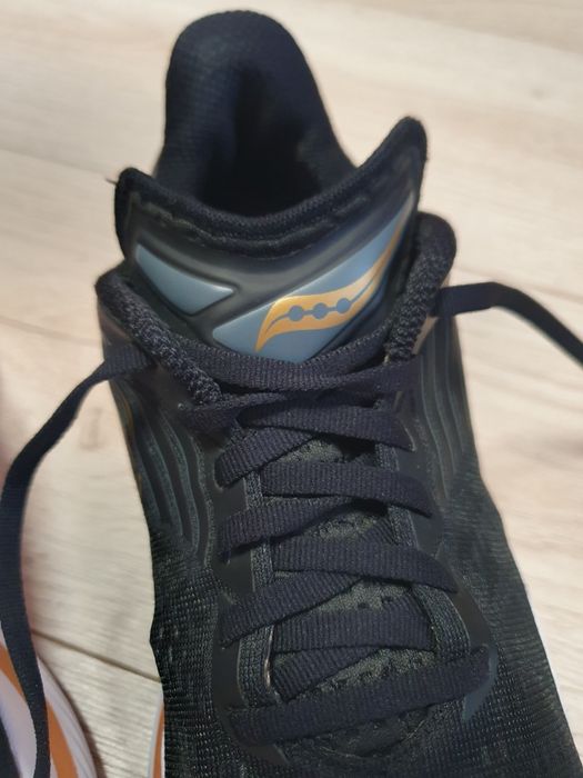 Saucony оригинални
