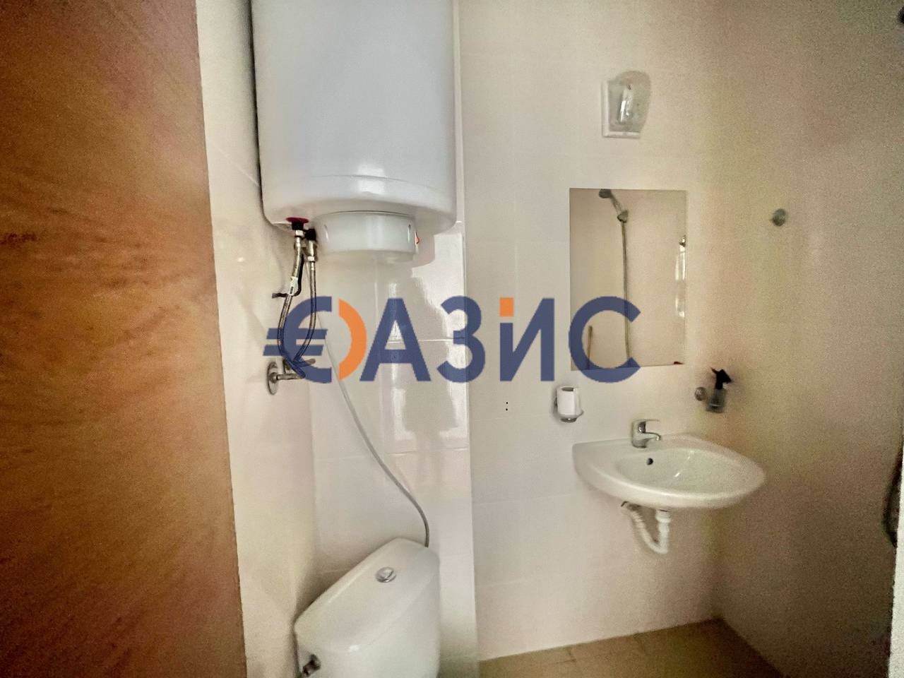 Продава се Едностаен апартамент в к.к. Слънчев бряг - 25 кв.м за 980 €/кв.м - Снимка #2