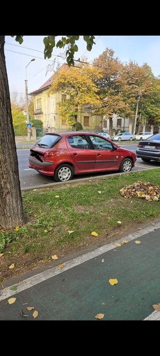 Vând Peugeot 206