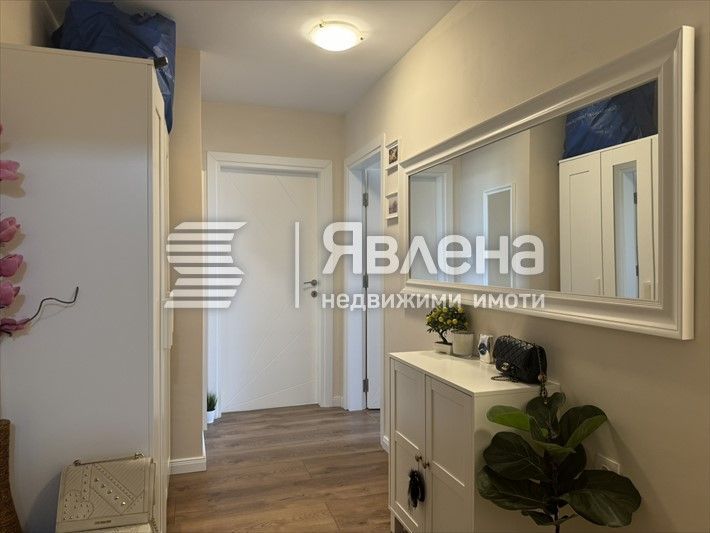 Продава се Тристаен апартамент в Пловдив, Остромила - 118 кв.м за 1653 €/кв.м - Снимка #5