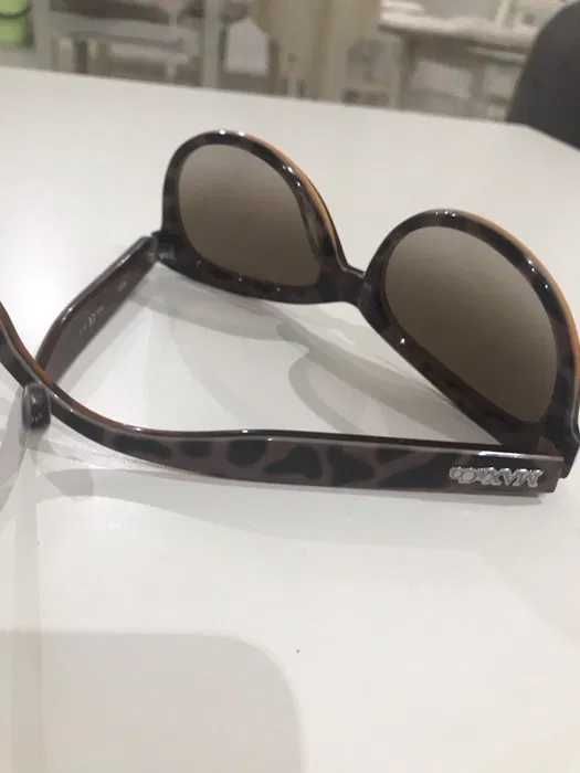 Оригинални слънчеви очила Max & Co