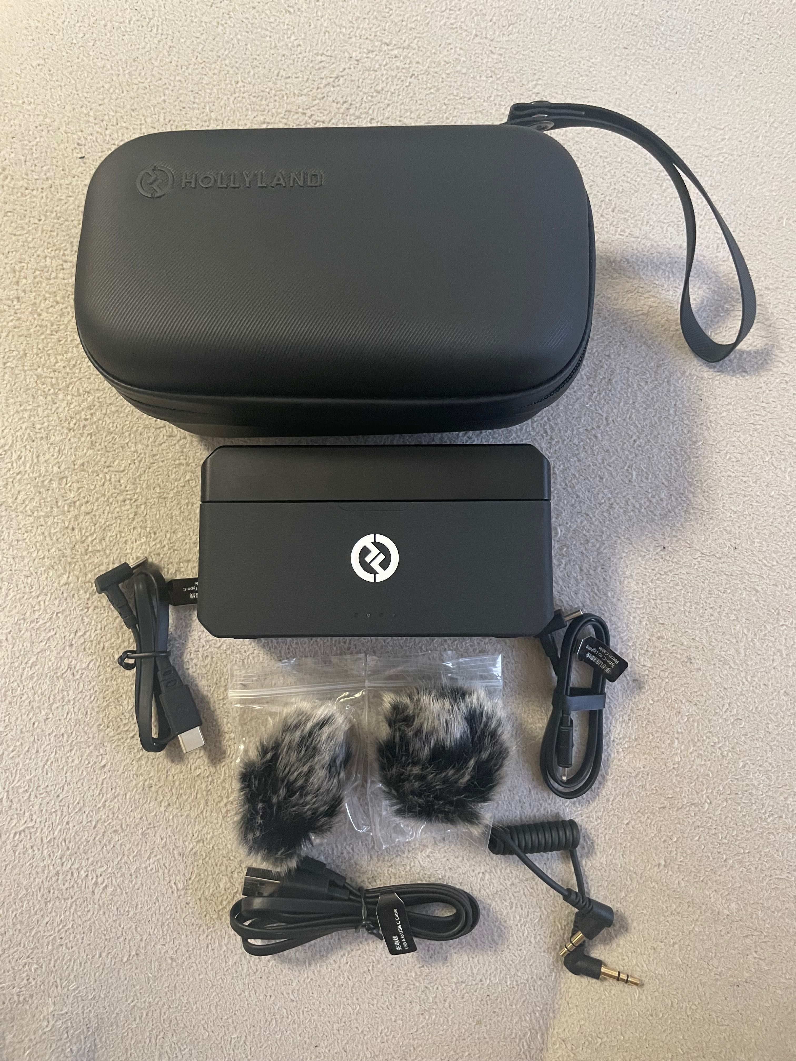Микрофони Hollyland LARK MAX Duo 2-Person Wireless Microphone System