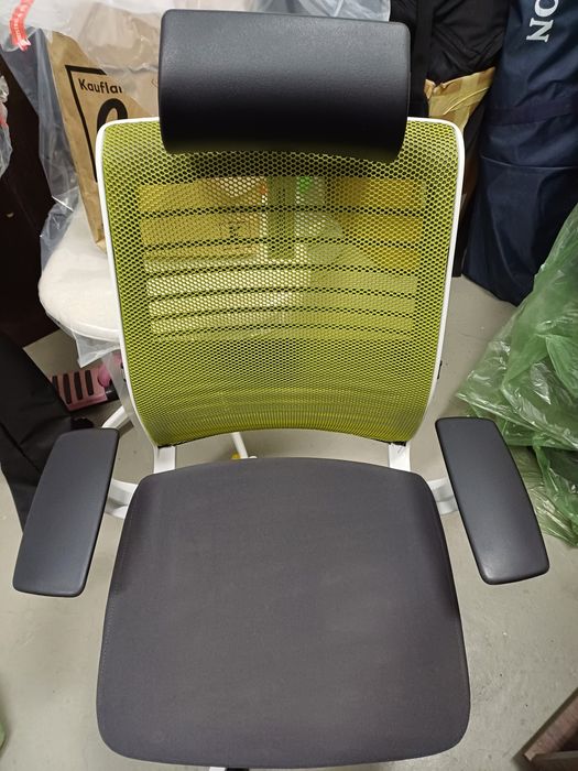 Scaun Mobexpert ergonomic, modular, susținere spate și gat